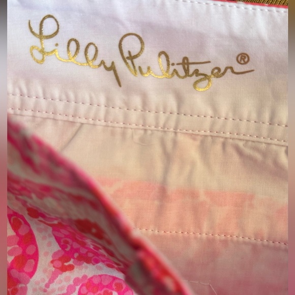 Lilly Pulitzer Vibrant Pink Patterned Walsh Shorts - Picture 3 of 8